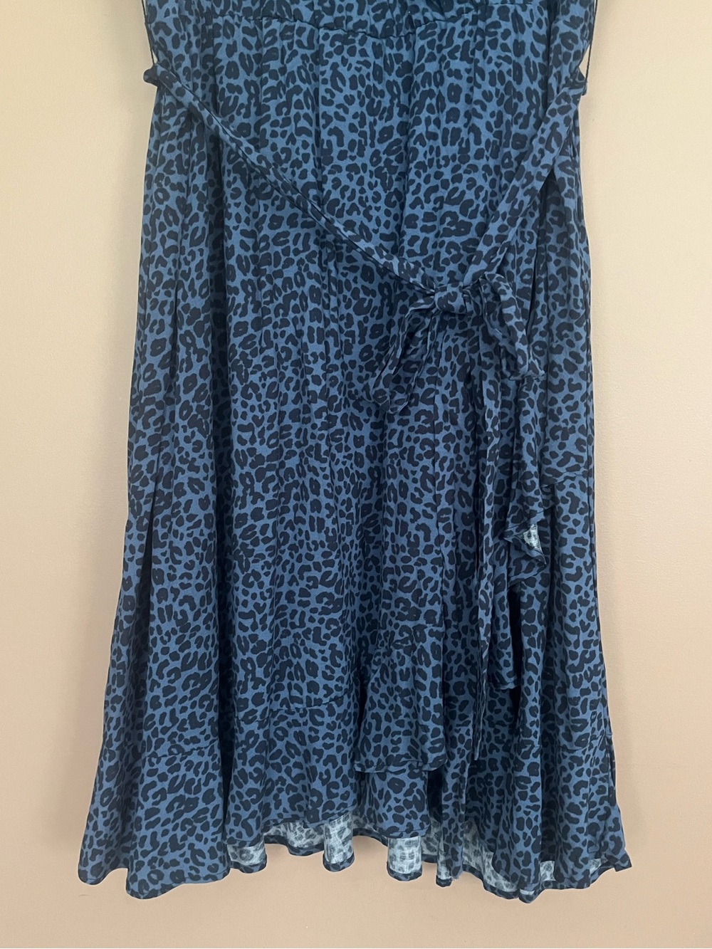 {Torrid} Cheetah Print Flutter Sleeve Faux Wrap Challis Dress - Womens 2X - NWT - Picture 4 of 13